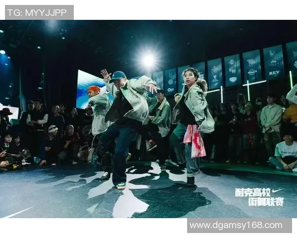 街舞纪实：记录成都街舞队的成长故事